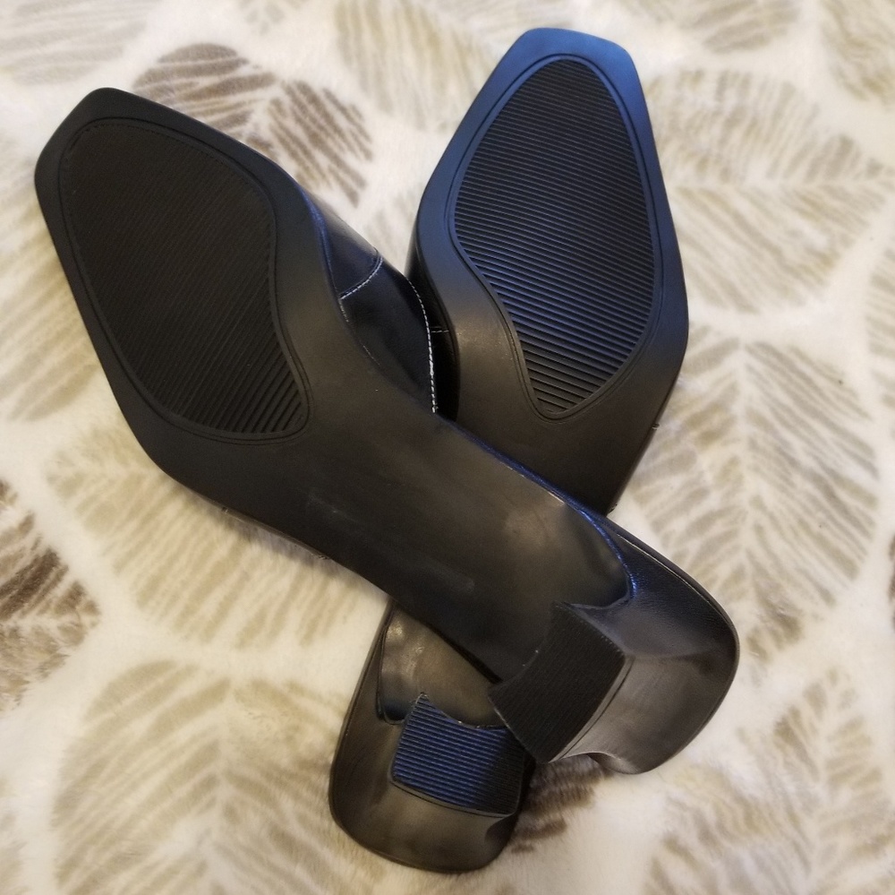 Naturalizer Slides/Sandals - Picture 5 of 7
